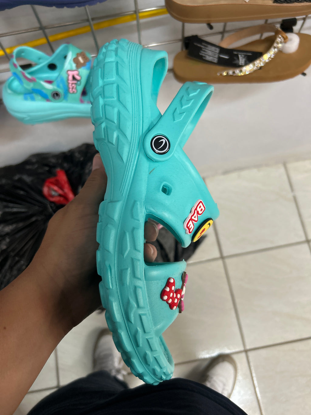 Sandalia tipo Crocs