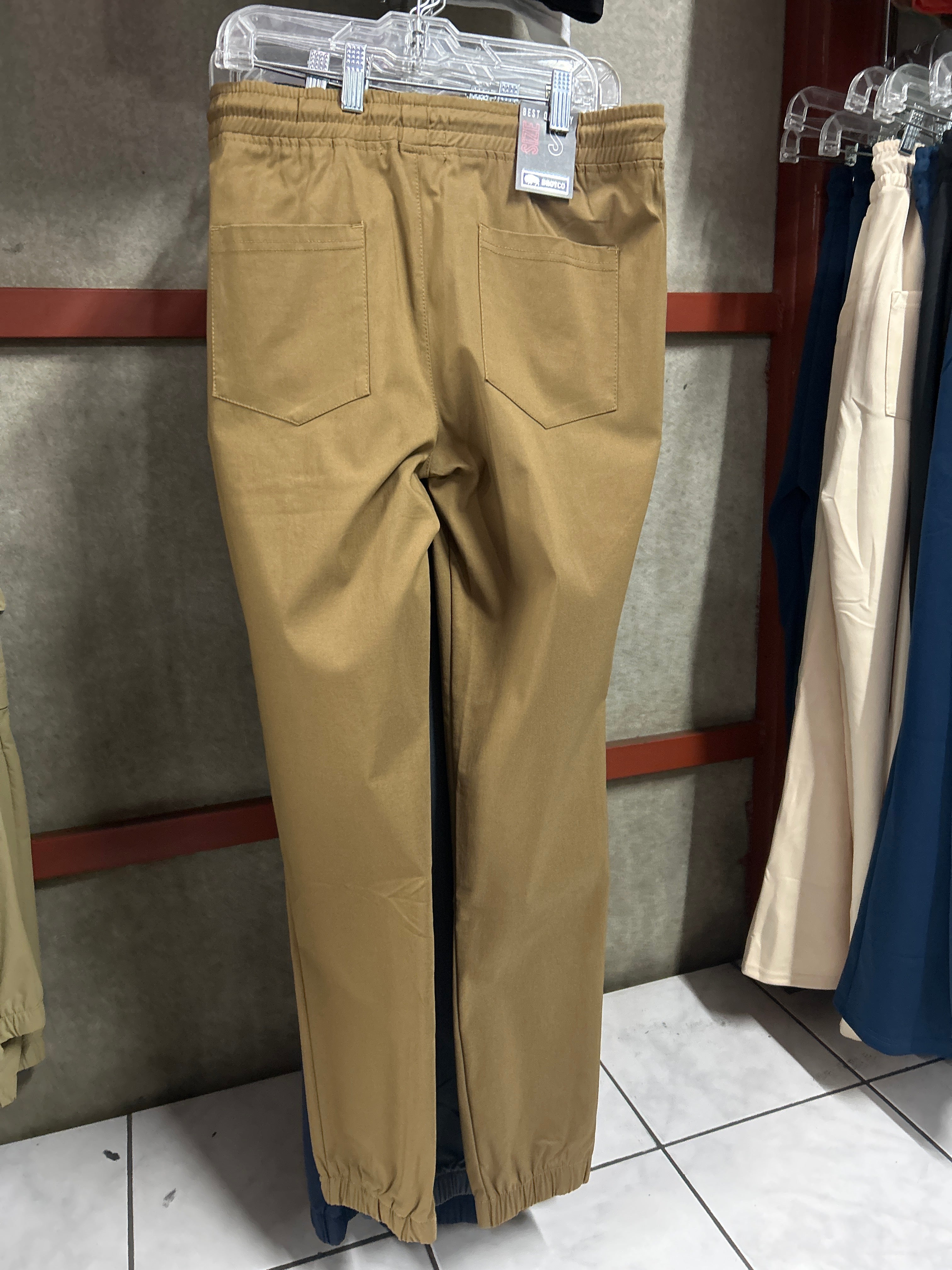 Pantalón deportivo Broyco