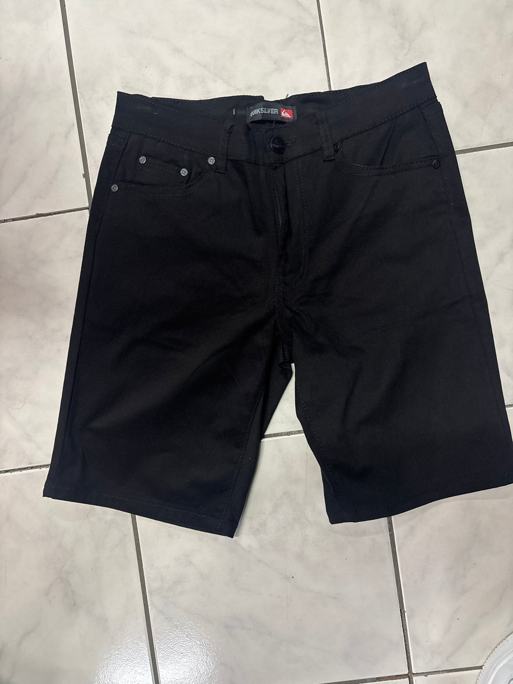 Short QUIKSILVER