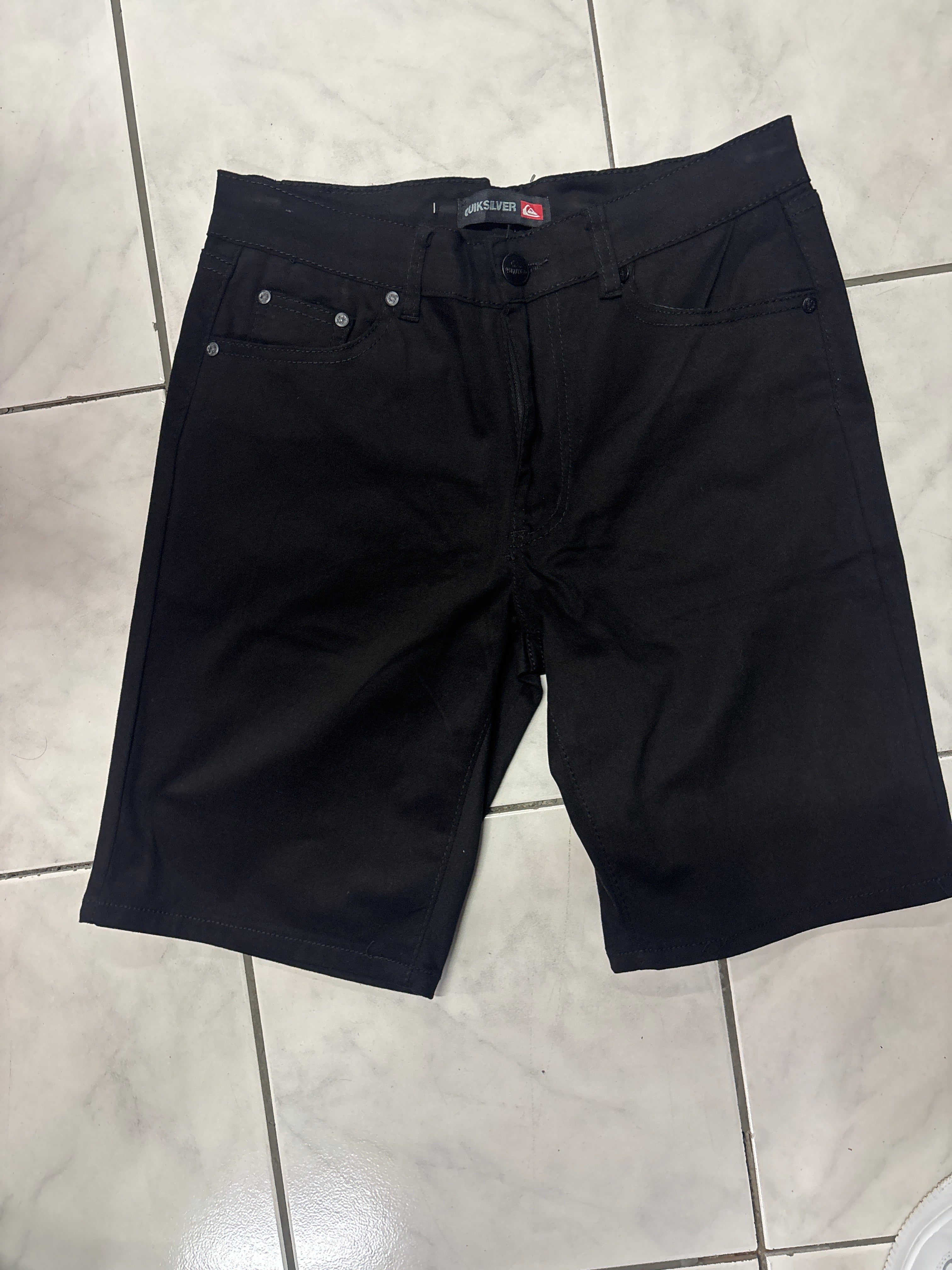 Short QUIKSILVER