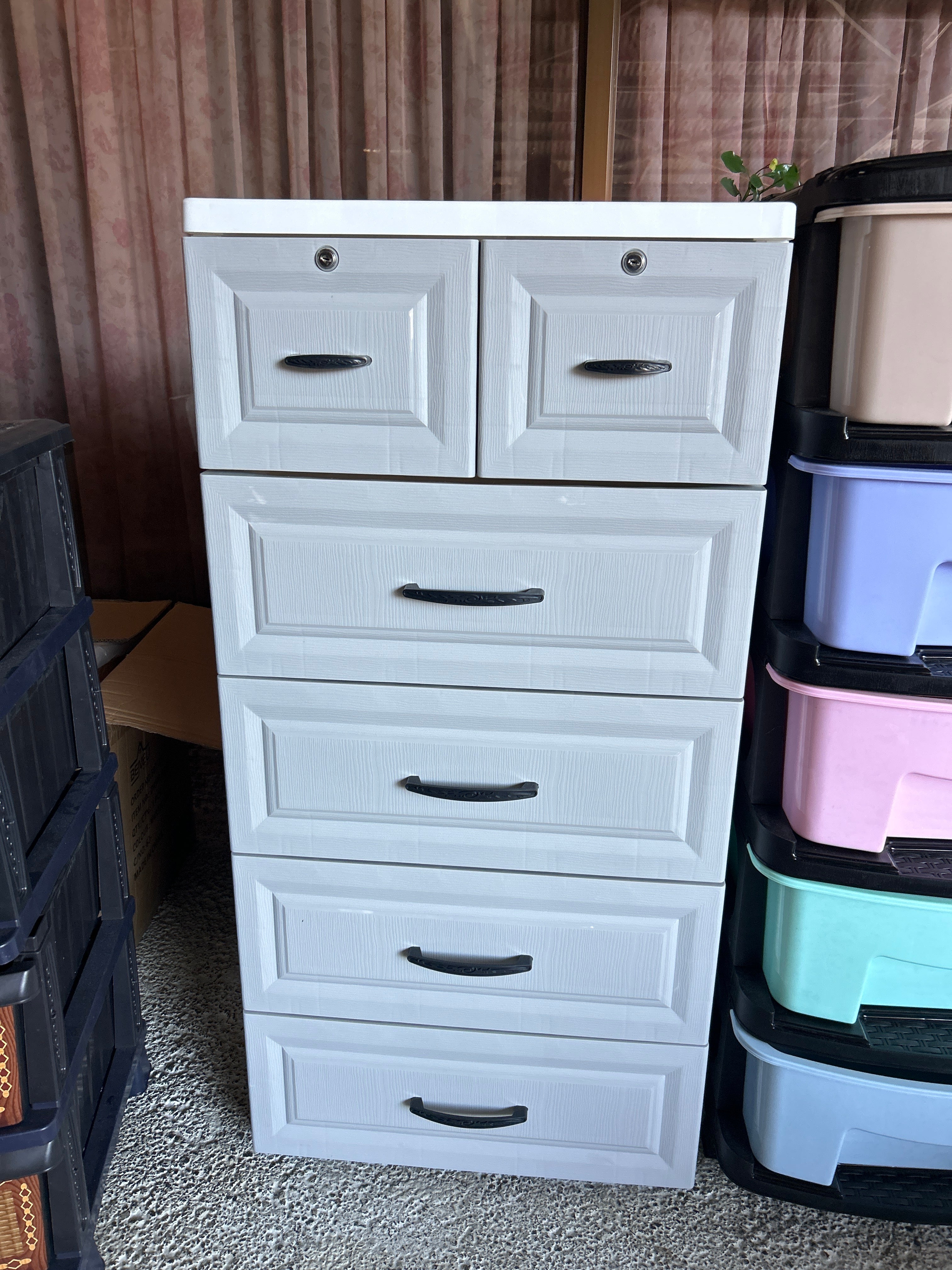 Drawer unit