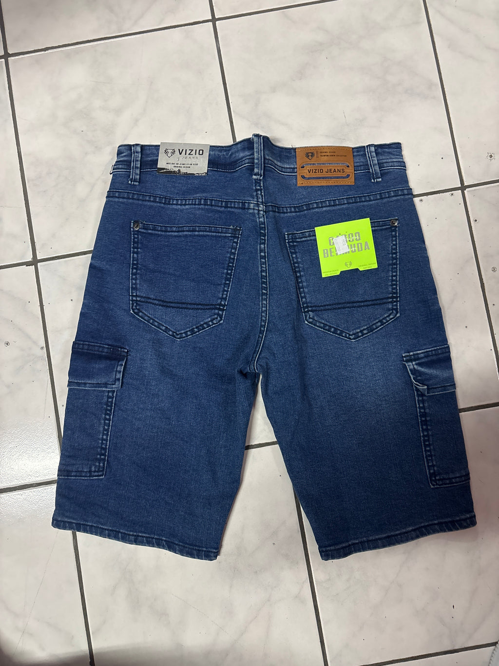 Short Vizio
