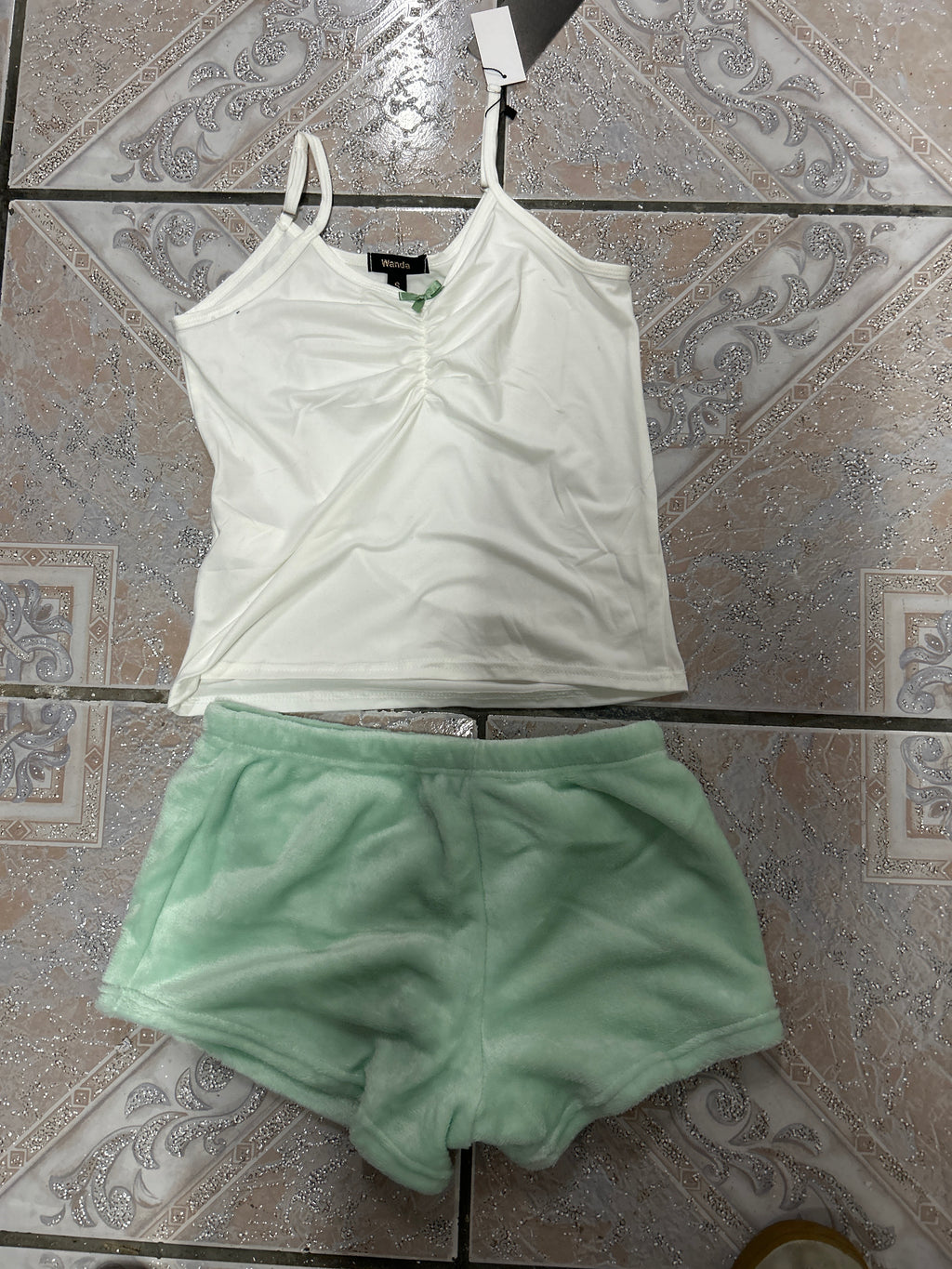 Pijama corto de peluche