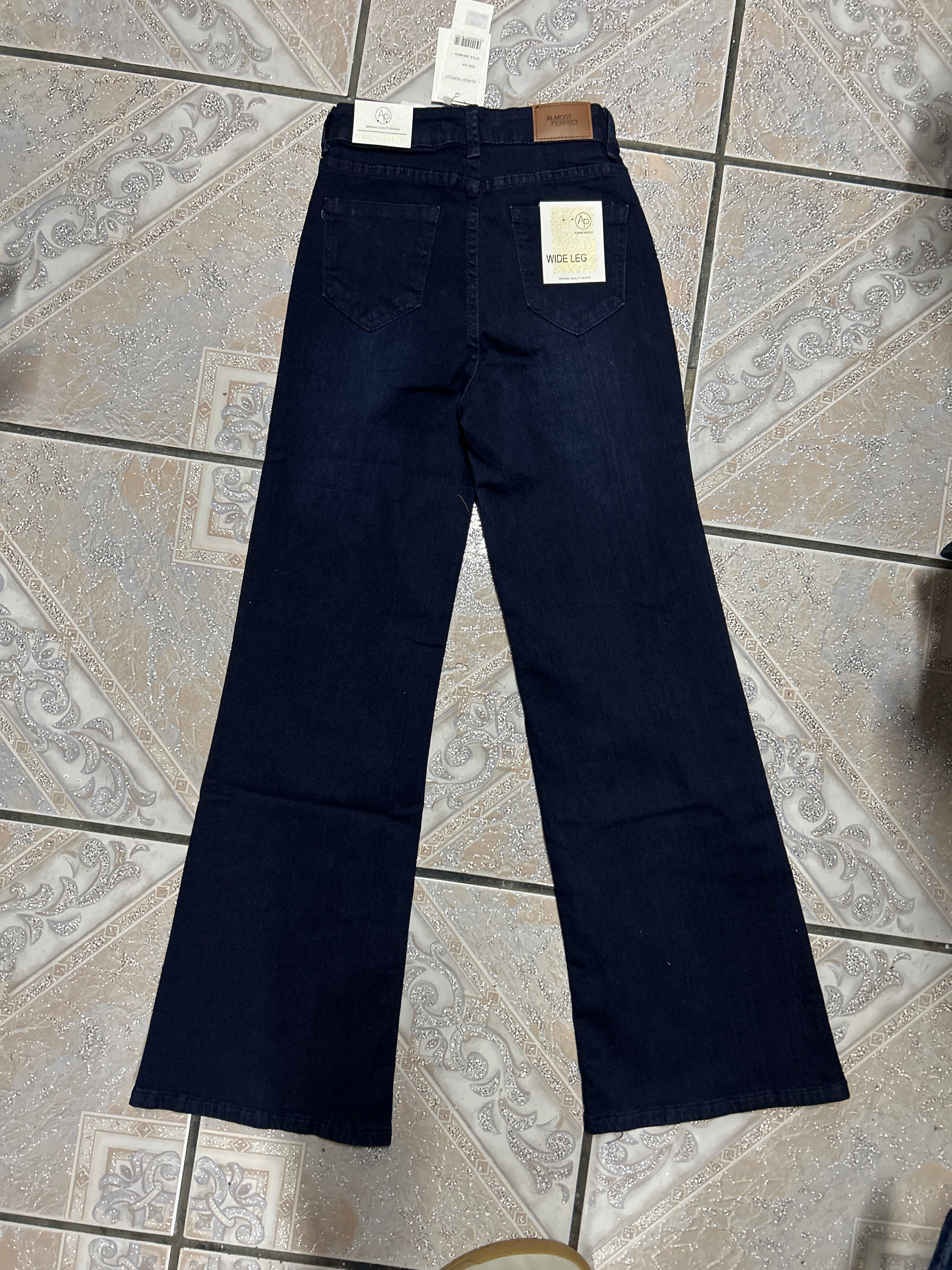 Jeans Almost Perfect