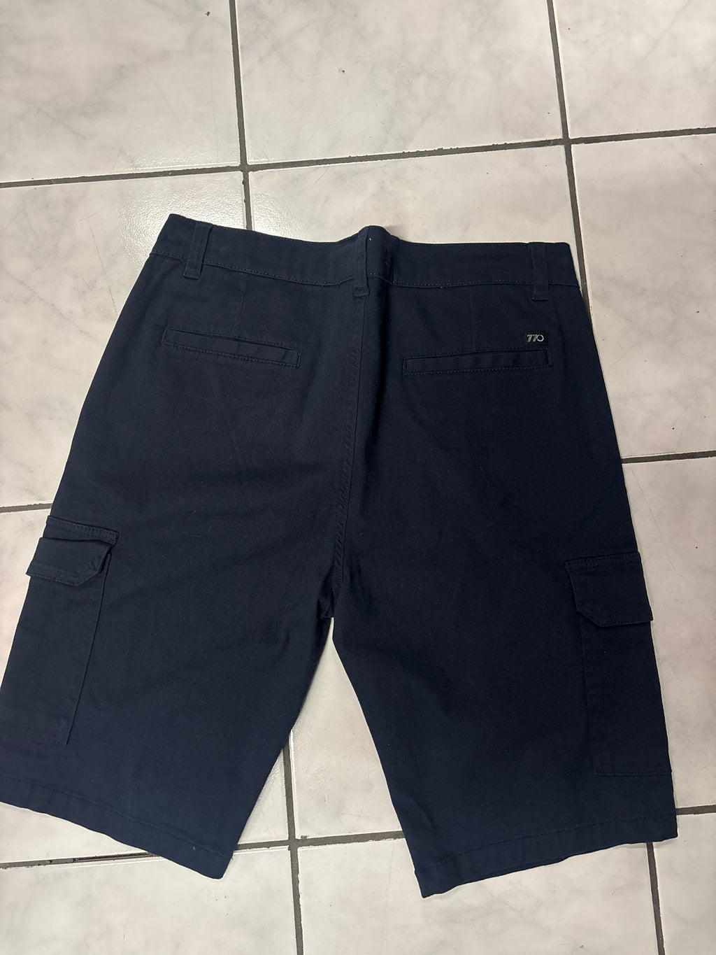 Short 770