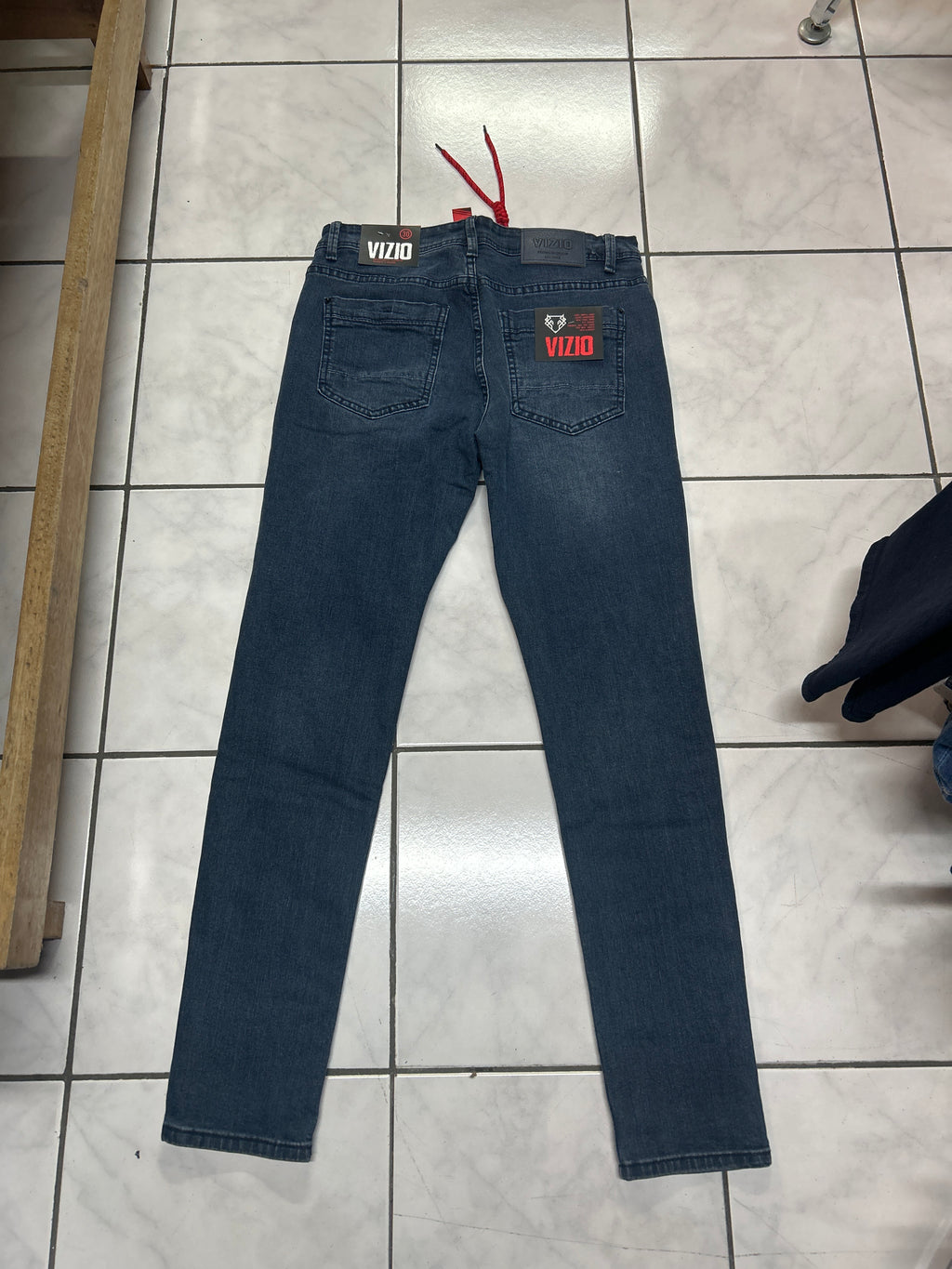 VIZIO JEANS
