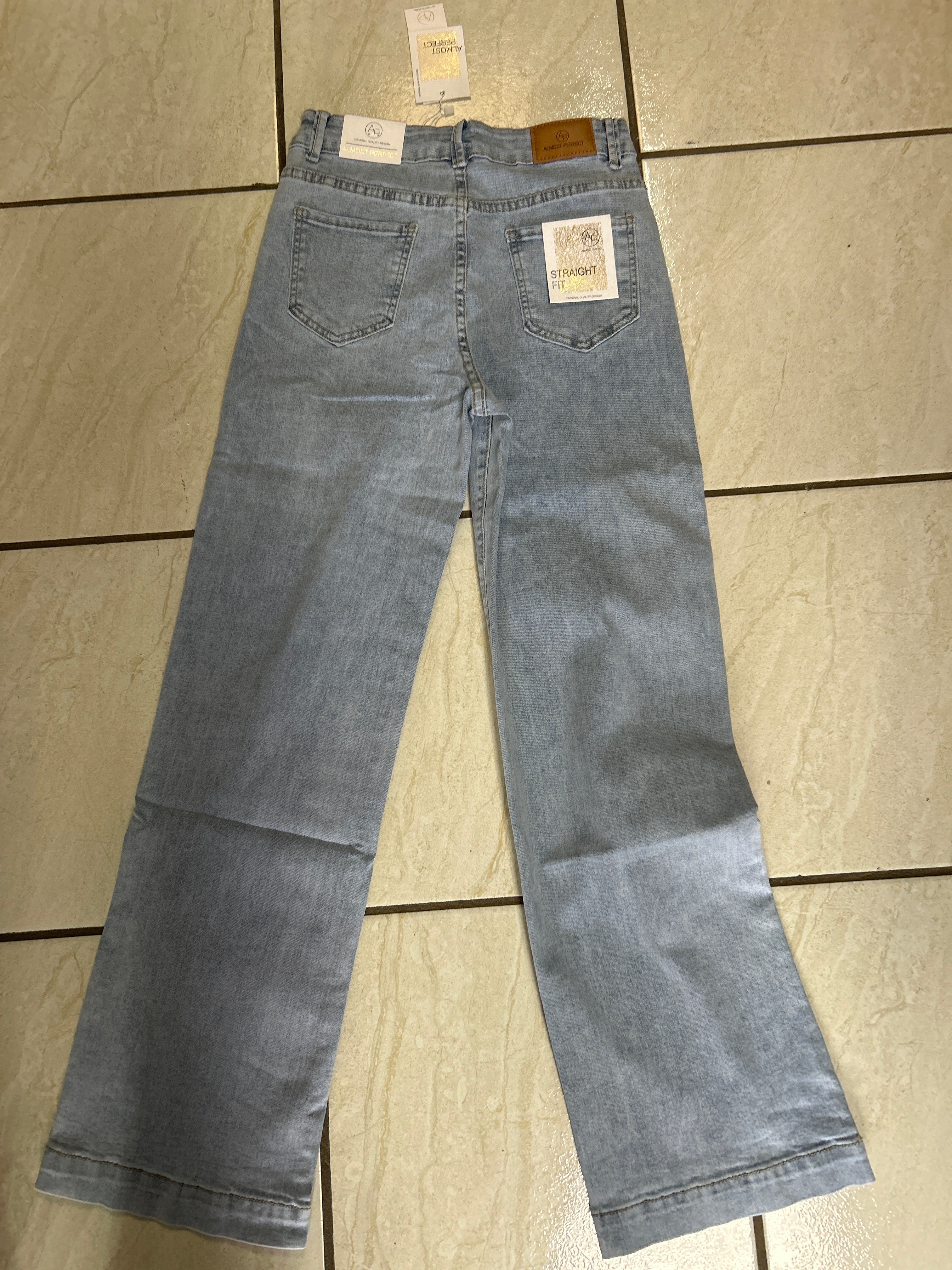 Vaqueros de Mezclilla Clara AP