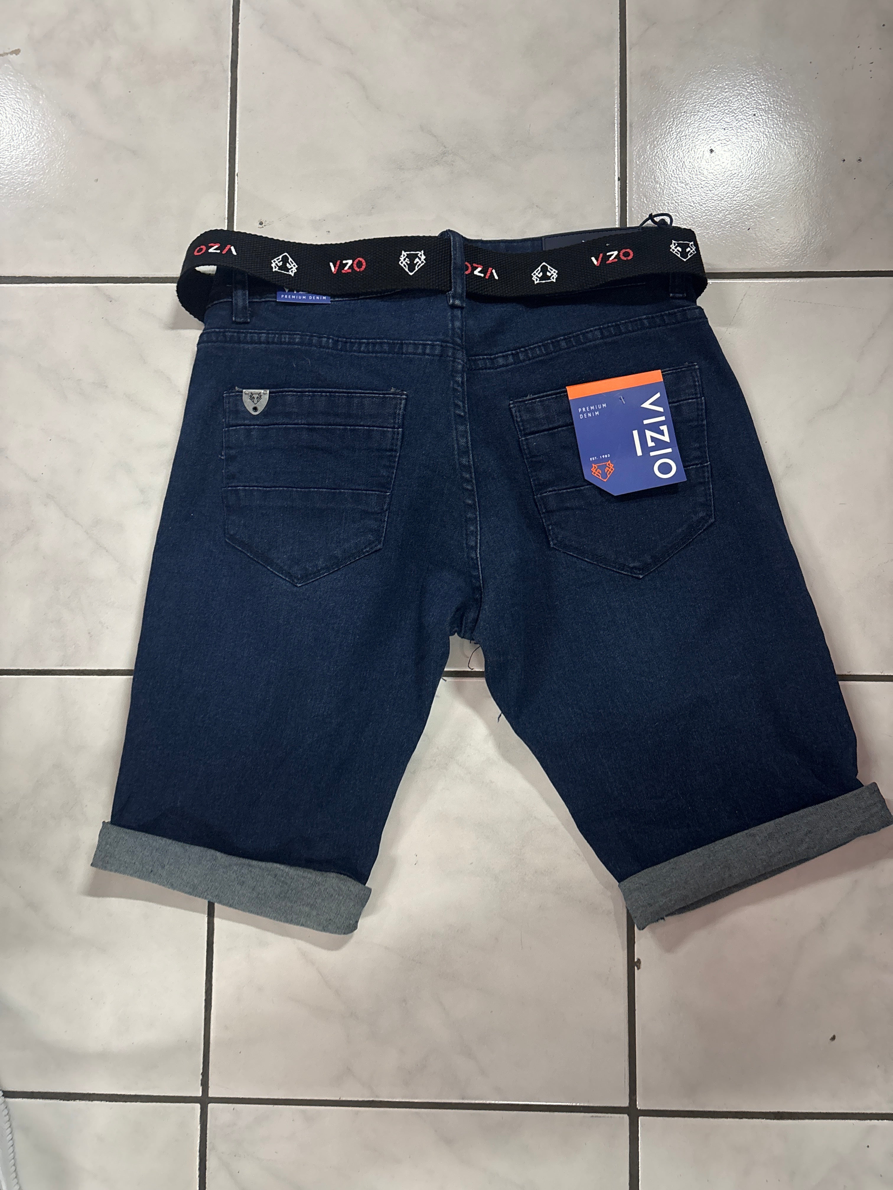 Short Vizio