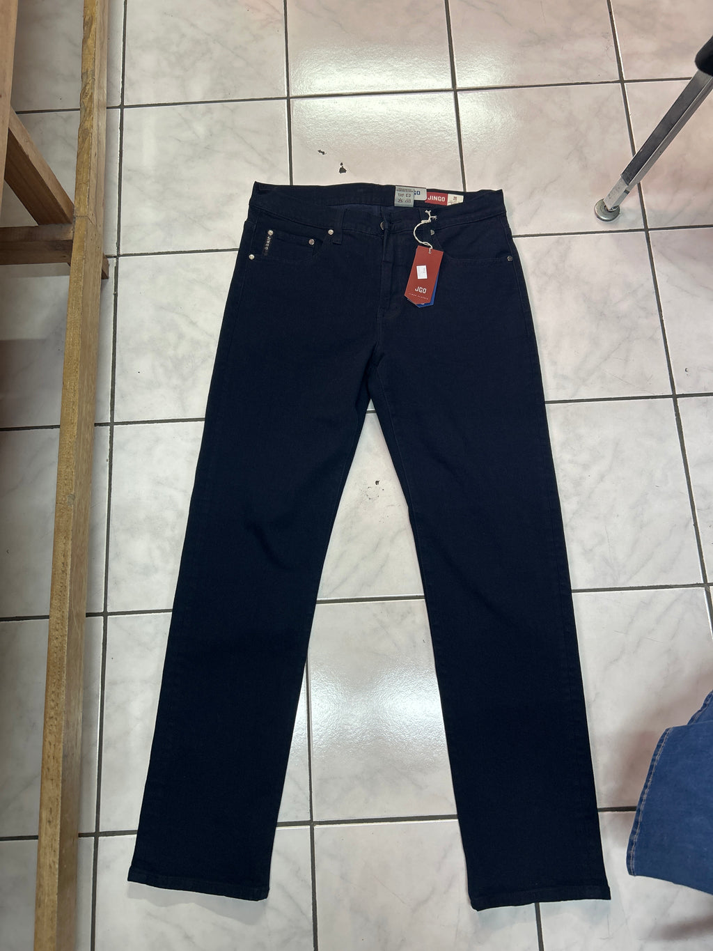 Jean Jingo de corte ajustado
