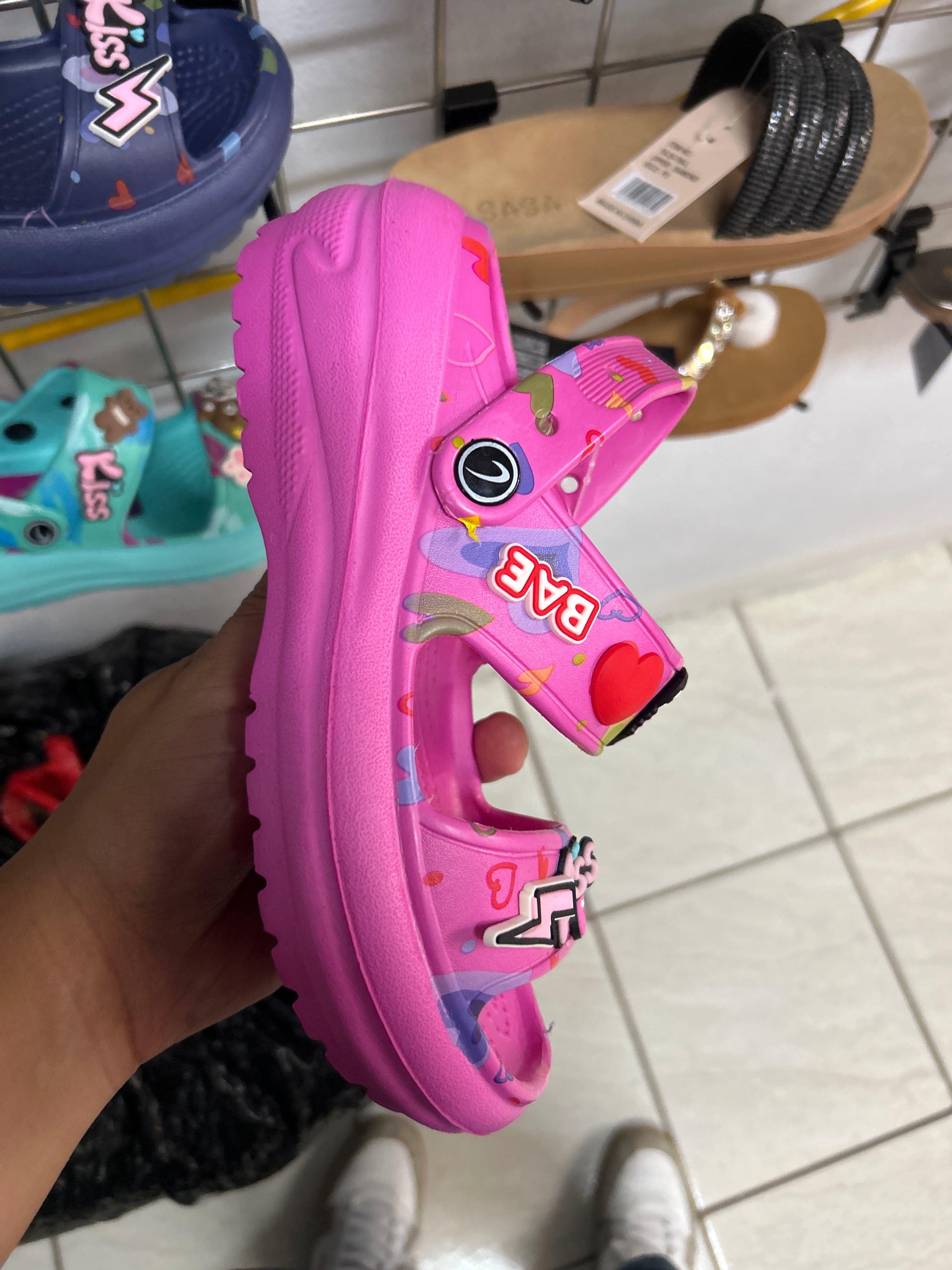 Zapato tipo Croc Dama