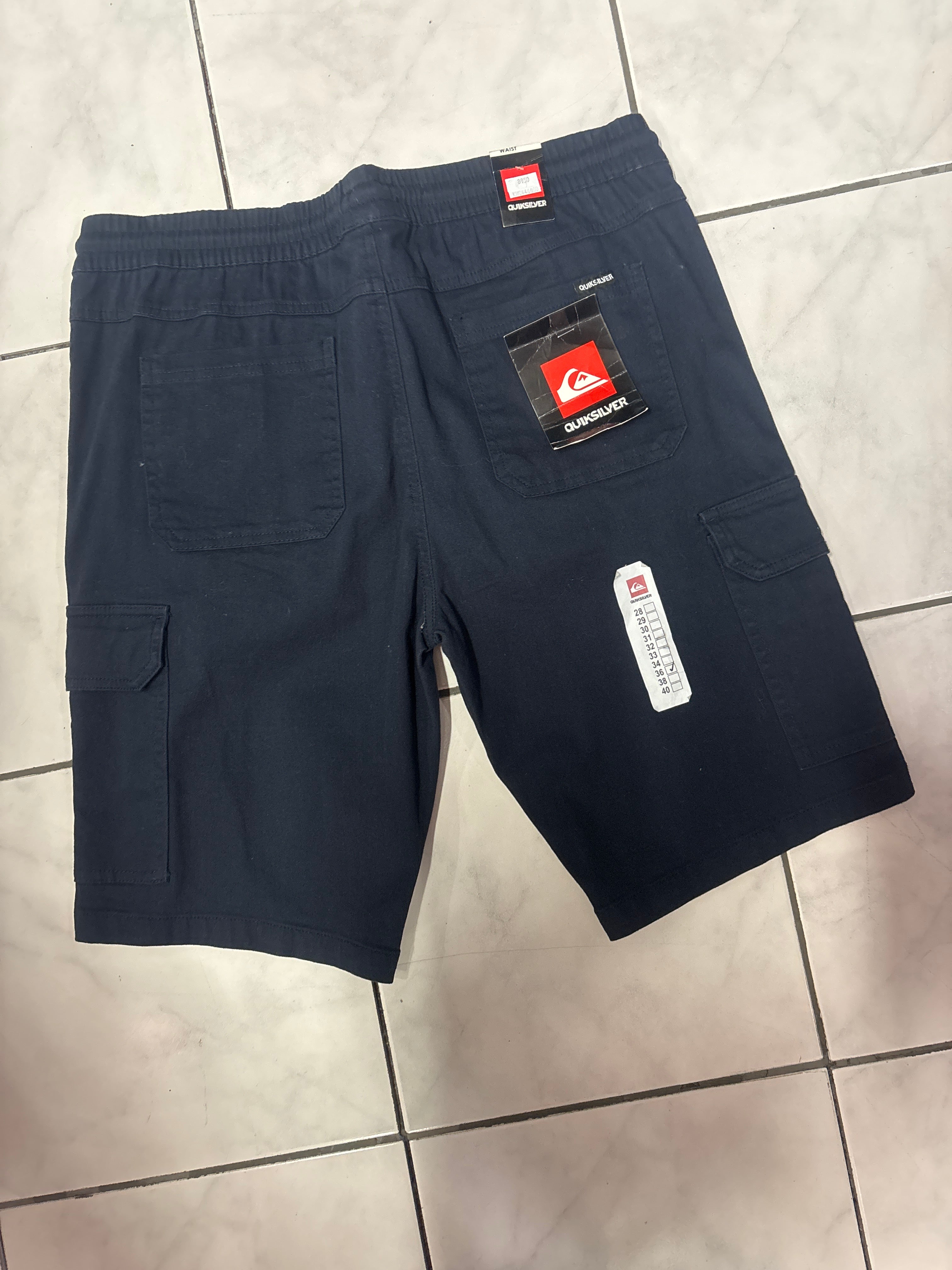Short QUIKSILVER