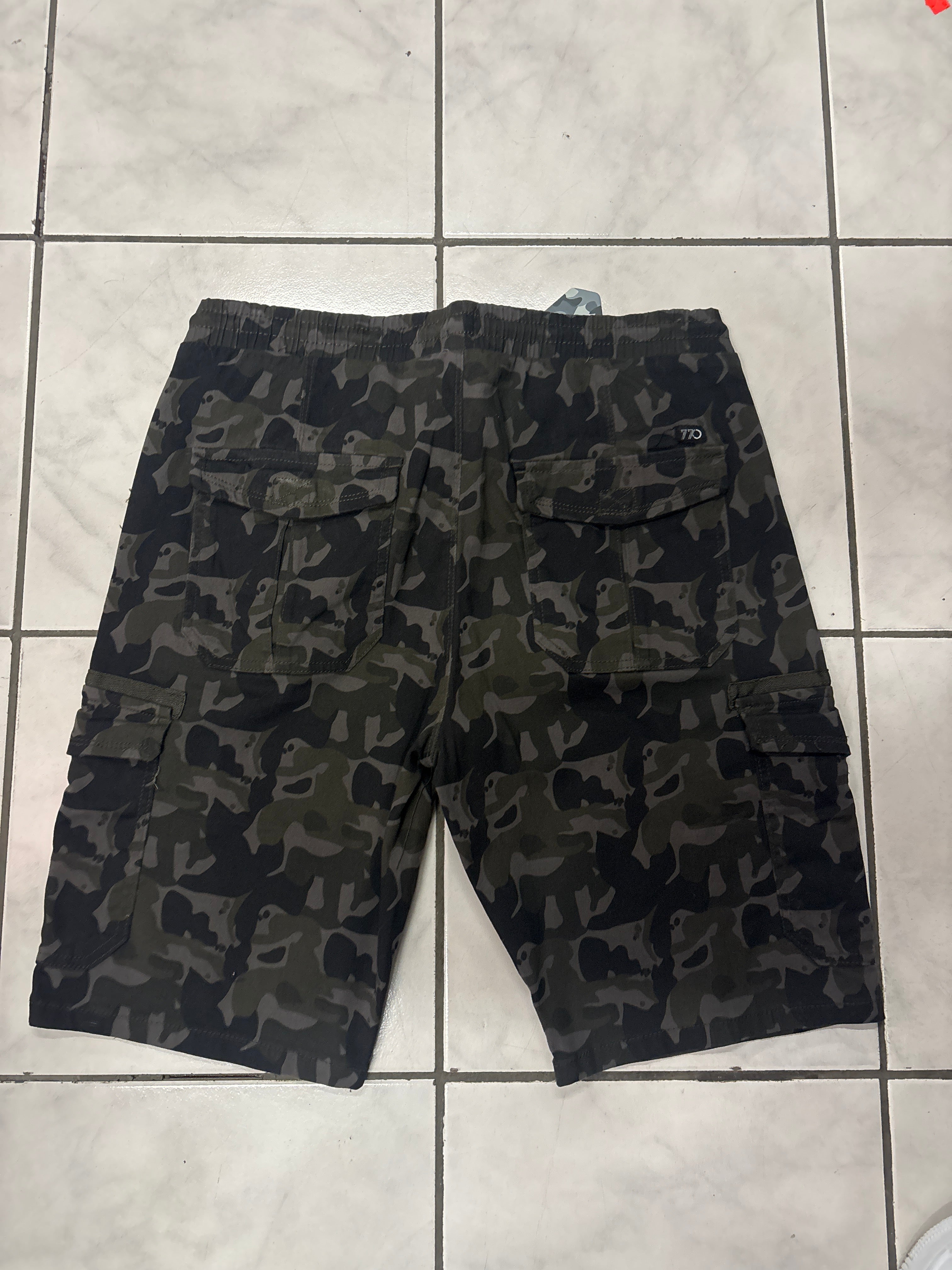 Short 770