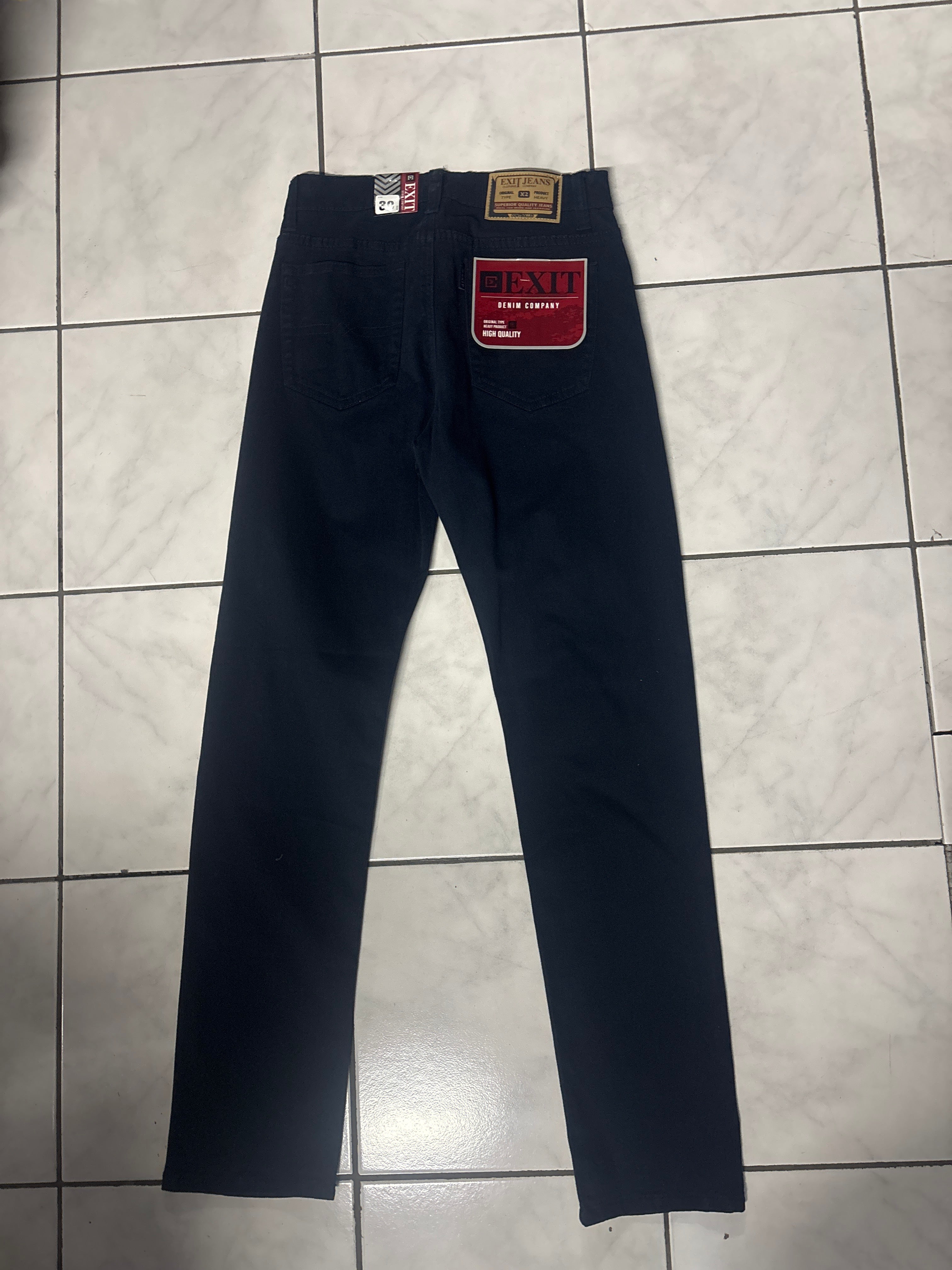 Jeans exit