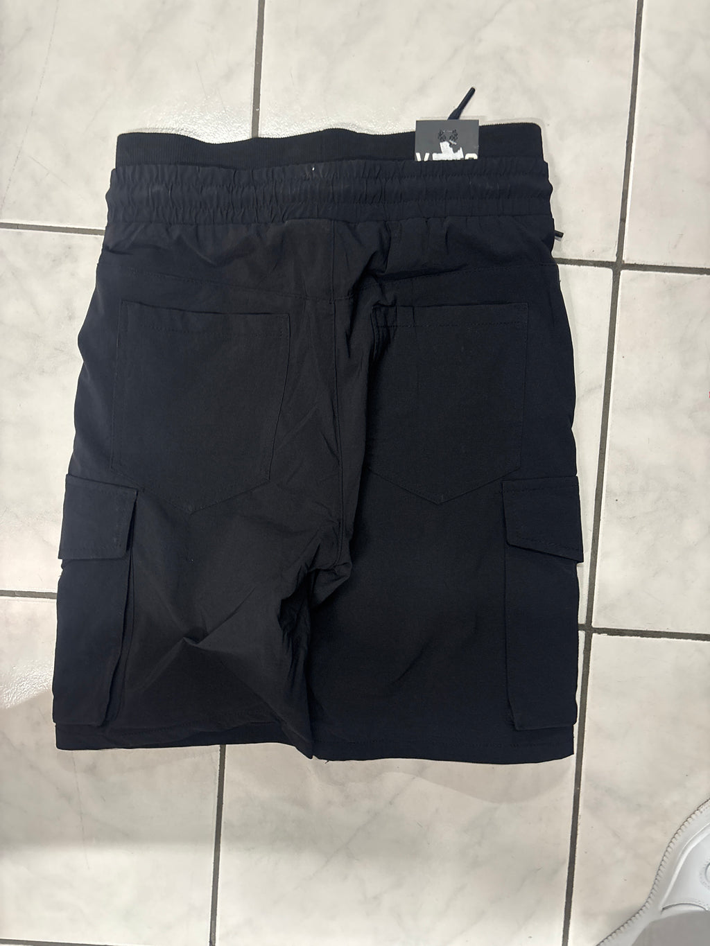 Short Vizio