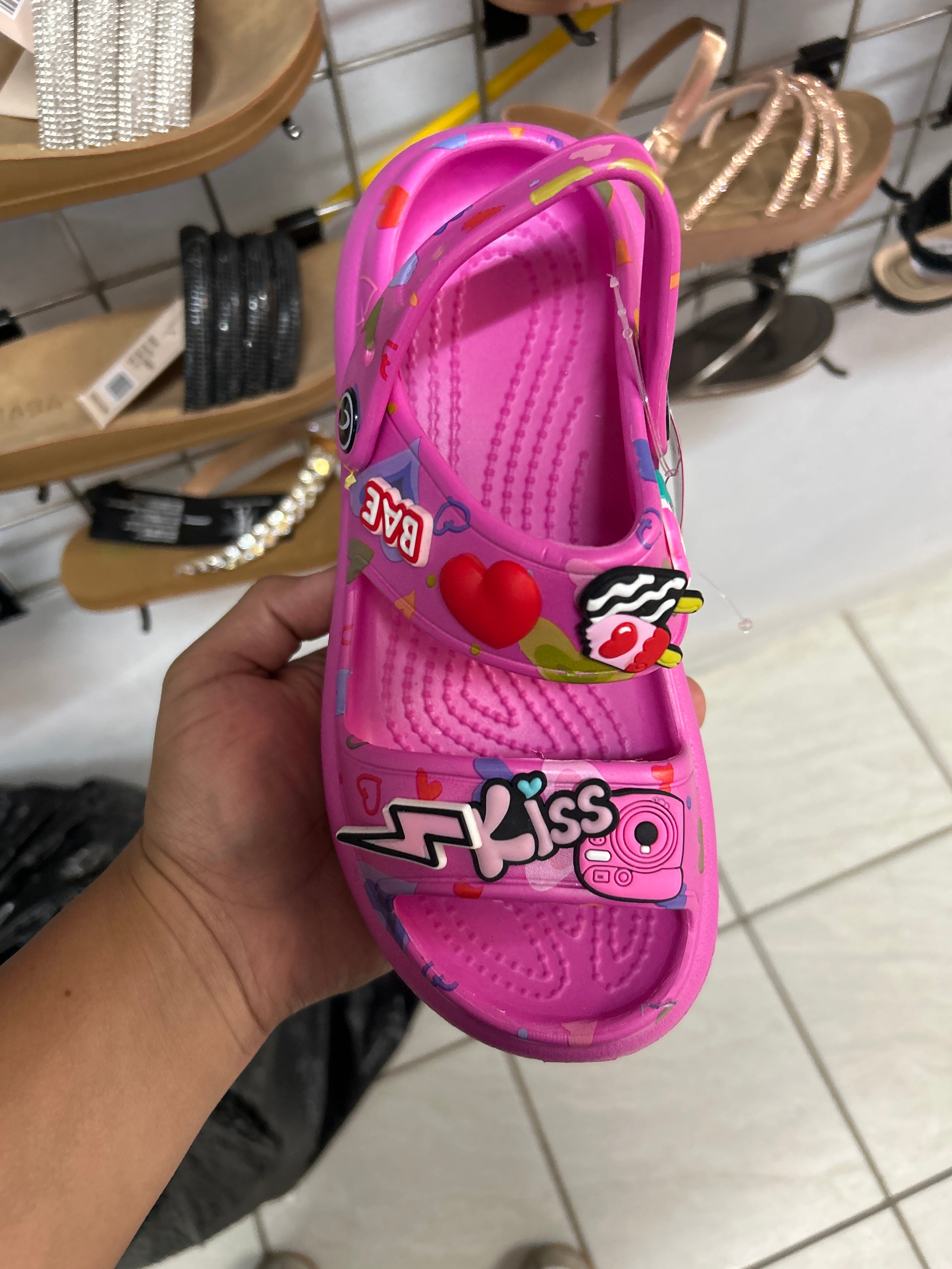 Zapato tipo Croc Dama