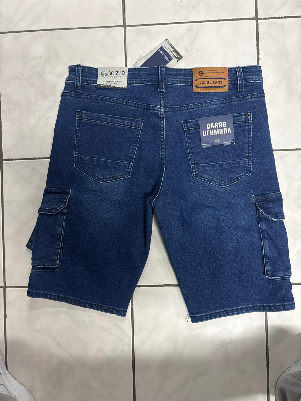 Short Vizio