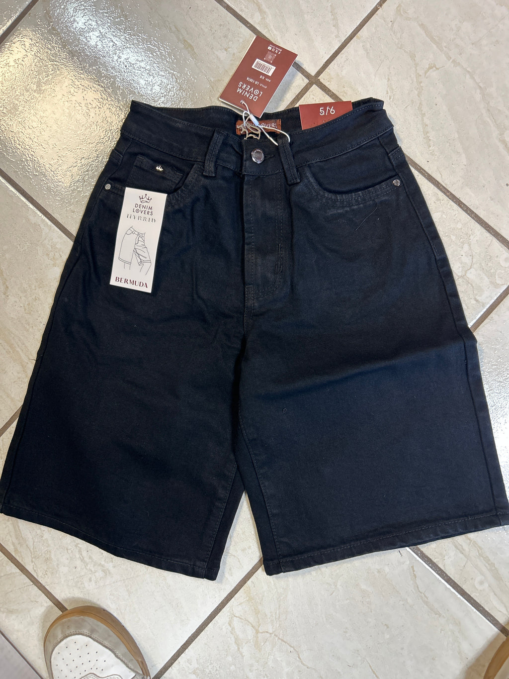 Bermudas negras de mujer