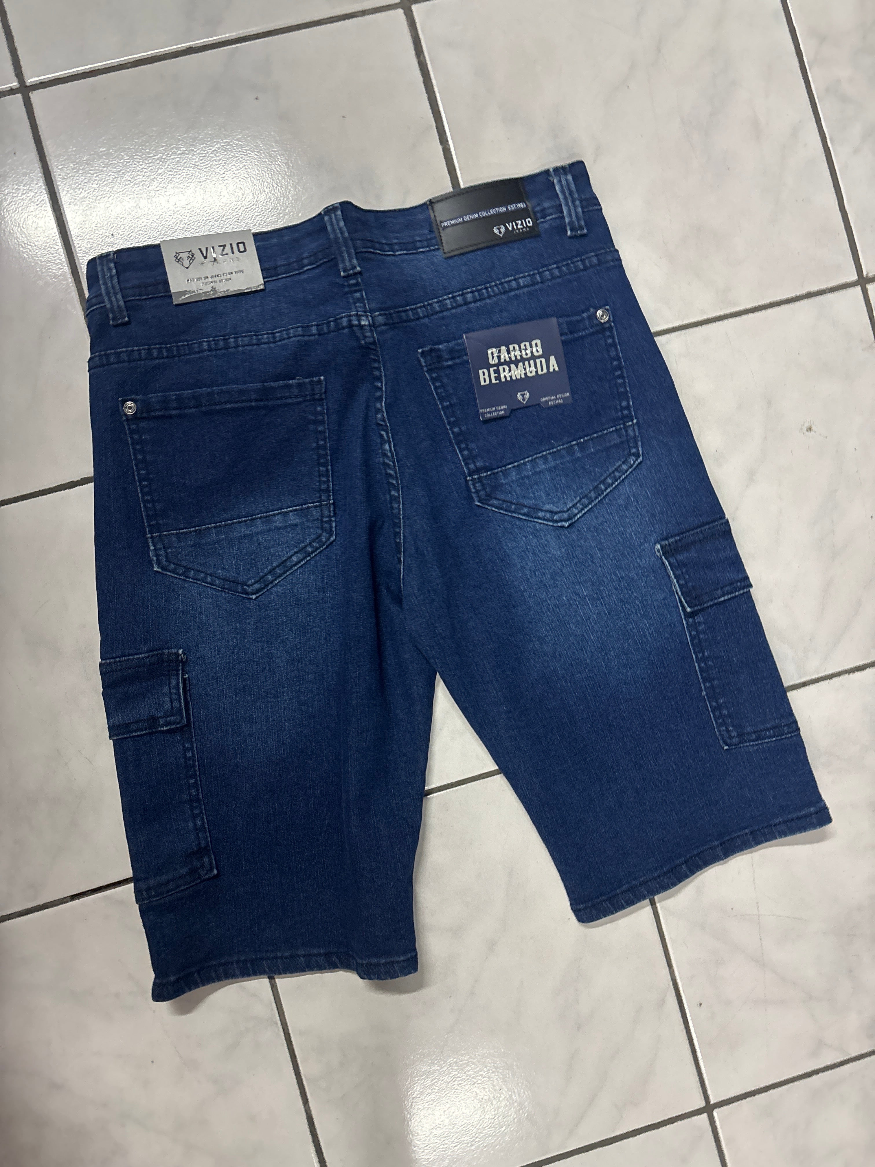 Short VIZIO
